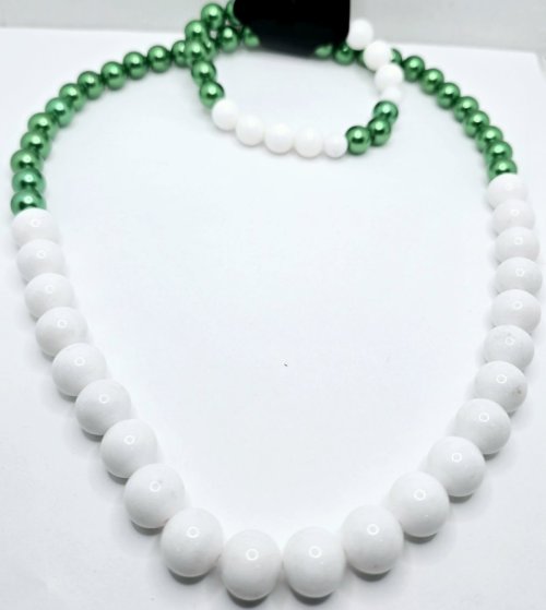 Green and White Necklace Set 